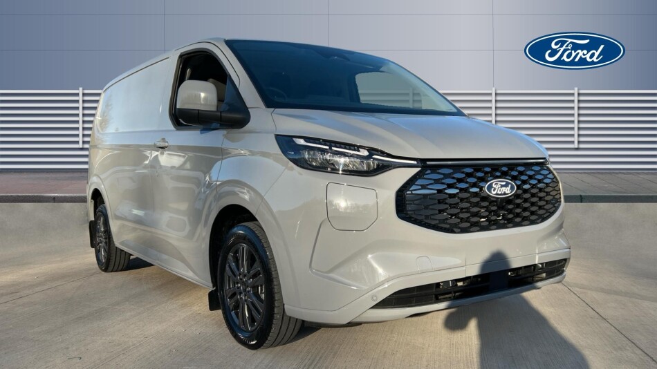 Ford Transit Custom E-320 L1 Rwd 100kW 65kWh H1 Van Limited Auto